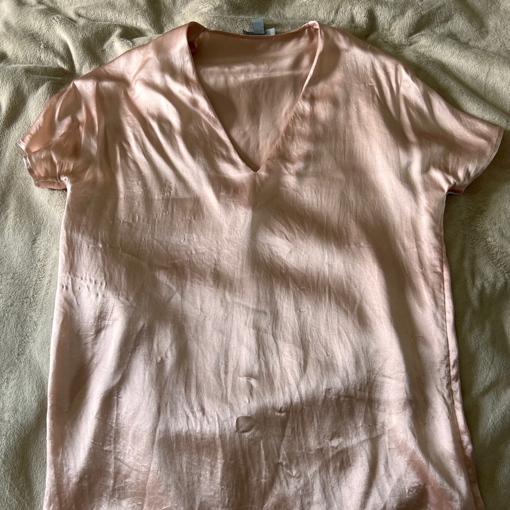 COS 100% silk size 4 pretty pink top